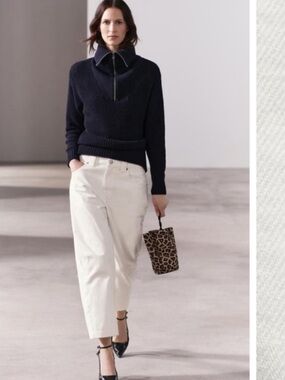 Zara Barrel Jean in Cream Size 10